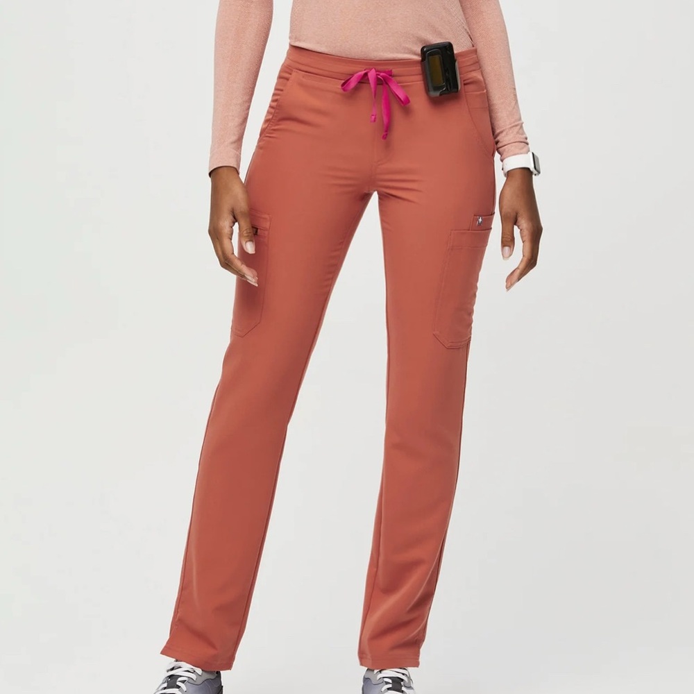 Figs Yola Skinny scrub pants Terracotta
